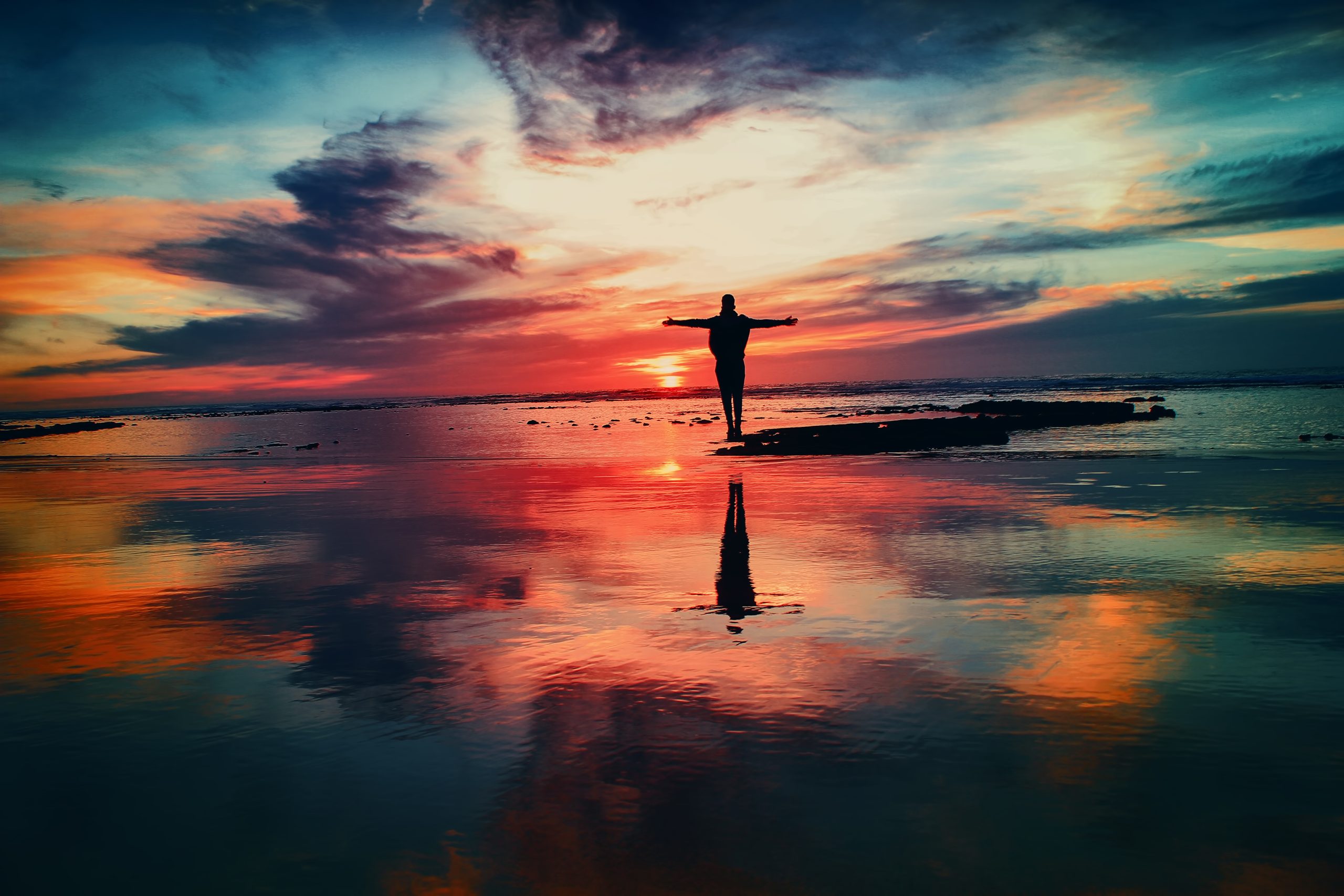 sunsent human cross